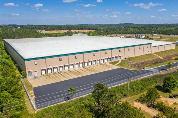 Class A East AL Industrial: 404 Fox Run Ave, Opelika, AL 36801